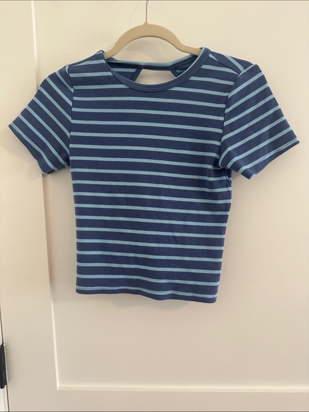 Aerie American eagle striped blue crop knit low back twist tee size small